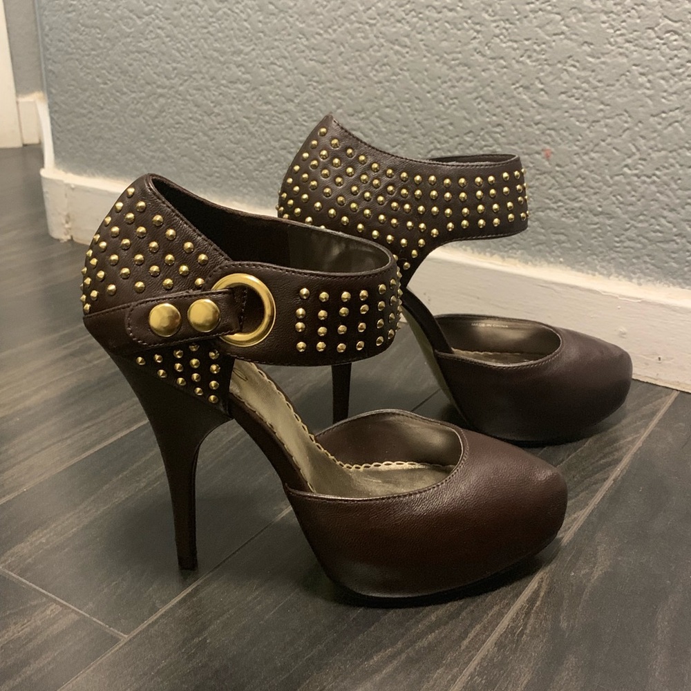 Bebe ankle studded closed toe heels